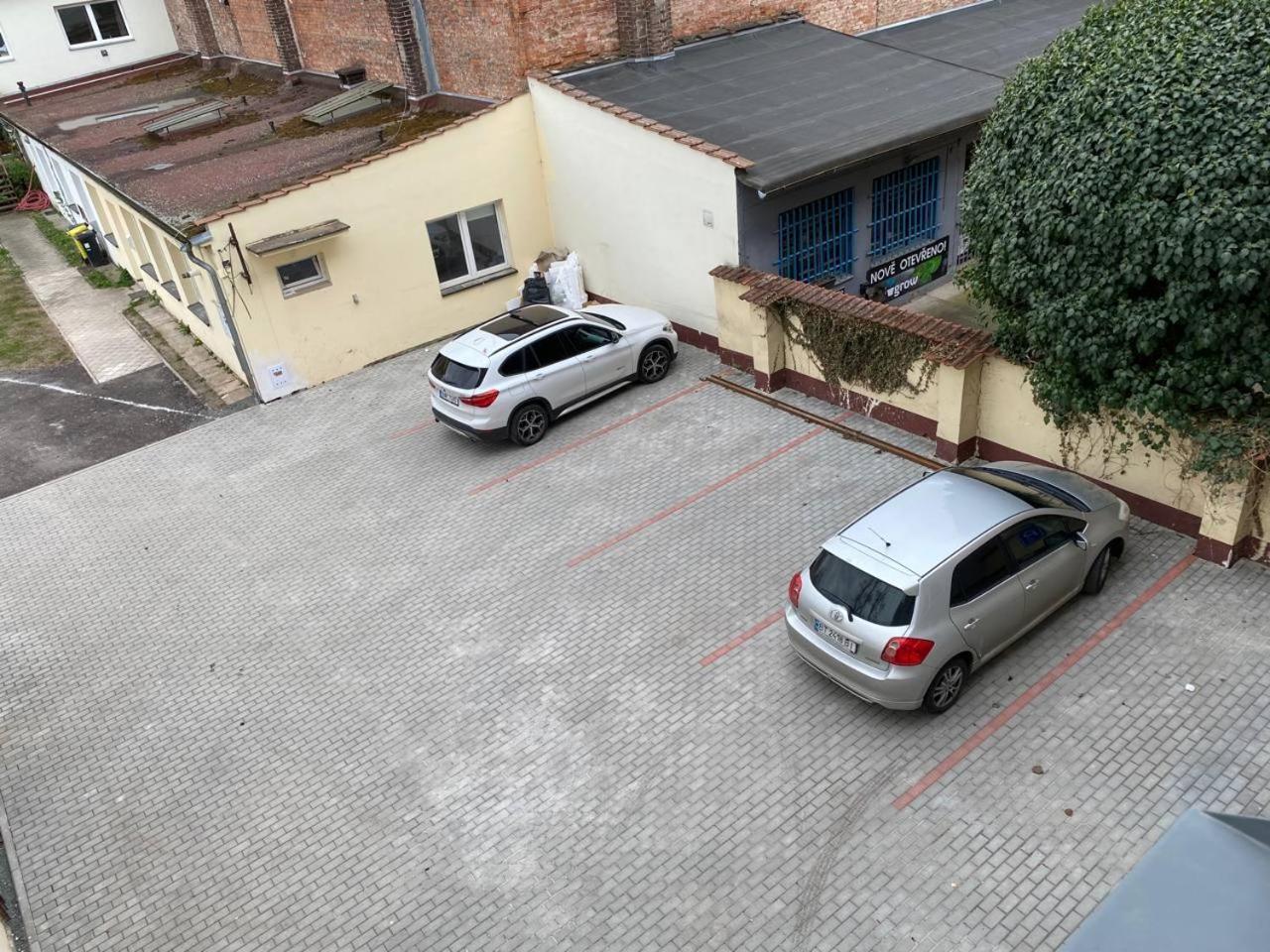 Appartement Perla Hradce 202 à Hradec Králové Extérieur photo