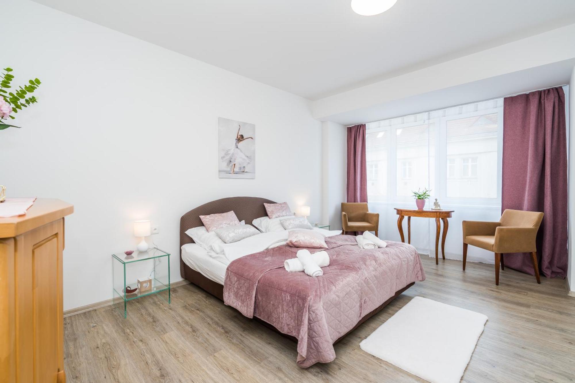 Appartement Perla Hradce 202 à Hradec Králové Extérieur photo